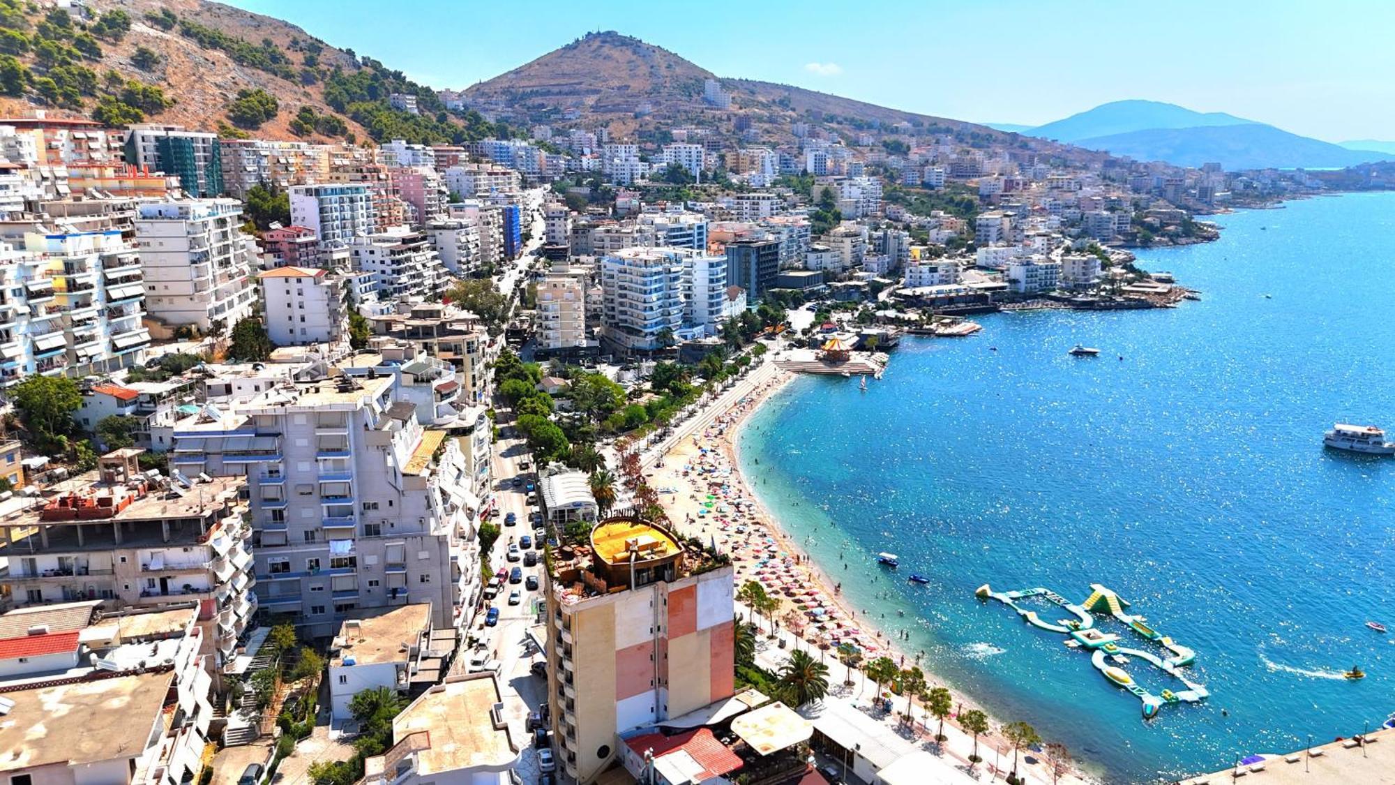 Wonderful View Apartments Sarandë Exterior foto